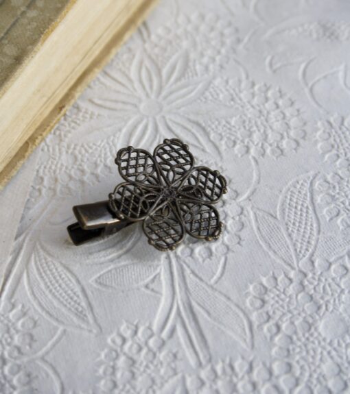 barrette pince à cheveux laiton fin filigrane fleur graphique vintage ancien bohème profil laoobijoux