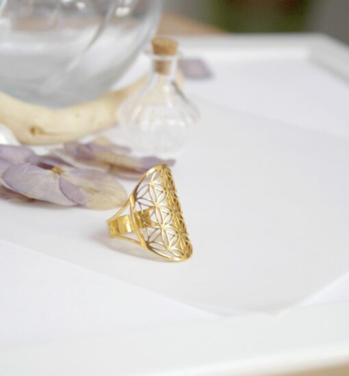 Bague Réglable Fleur de vie acier inoxydable doré Laoobijoux a