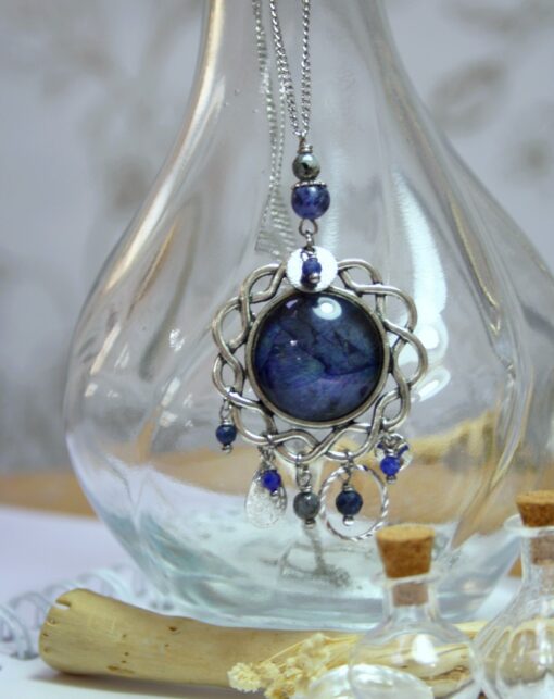 Sautoir attrape rêve Pervenche Sodalite Lapis Lazuli acier argent Laoobijoux d