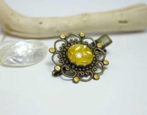 Pince à cheveux Plumeti or Jaune moutarde Laoobijoux d