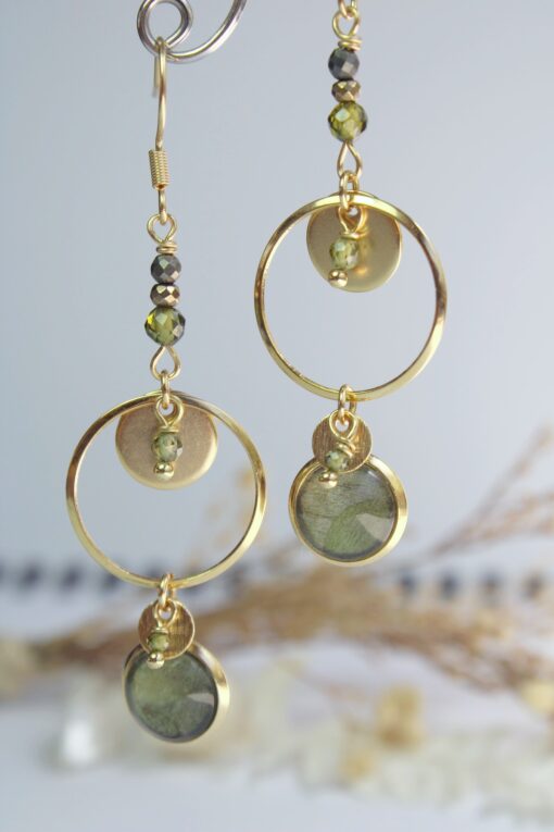Boucles d oreille trèfle longues Zircon vert acier inxydable doré Laoobijoux b