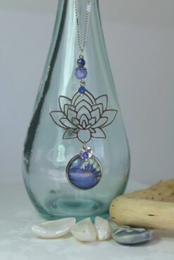 Sautoir Lotus argent fleur pensée bleue Sodalite Lapis Lazuli acier inoxydable Laoobijoux