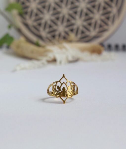 Bague lotus réglable doré Laoobijoux